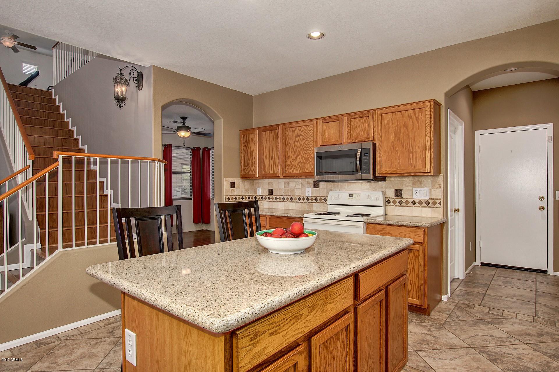 2234 West Peak View Road Phoenix, AZ 85085 - Photo 30 of 47 Kitchen