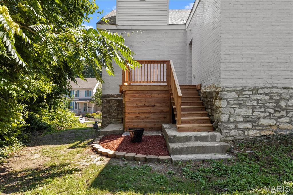 616 East 8th Street Alton, IL 62002 - Photo 25 of 28