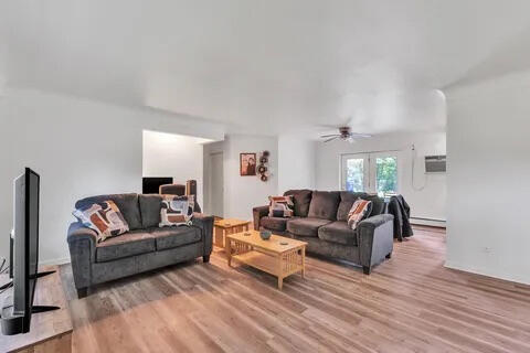 7038 Whitmore Lake Road Whitmore Lake, MI 48189 - Photo 6 of 48 IMG_0374