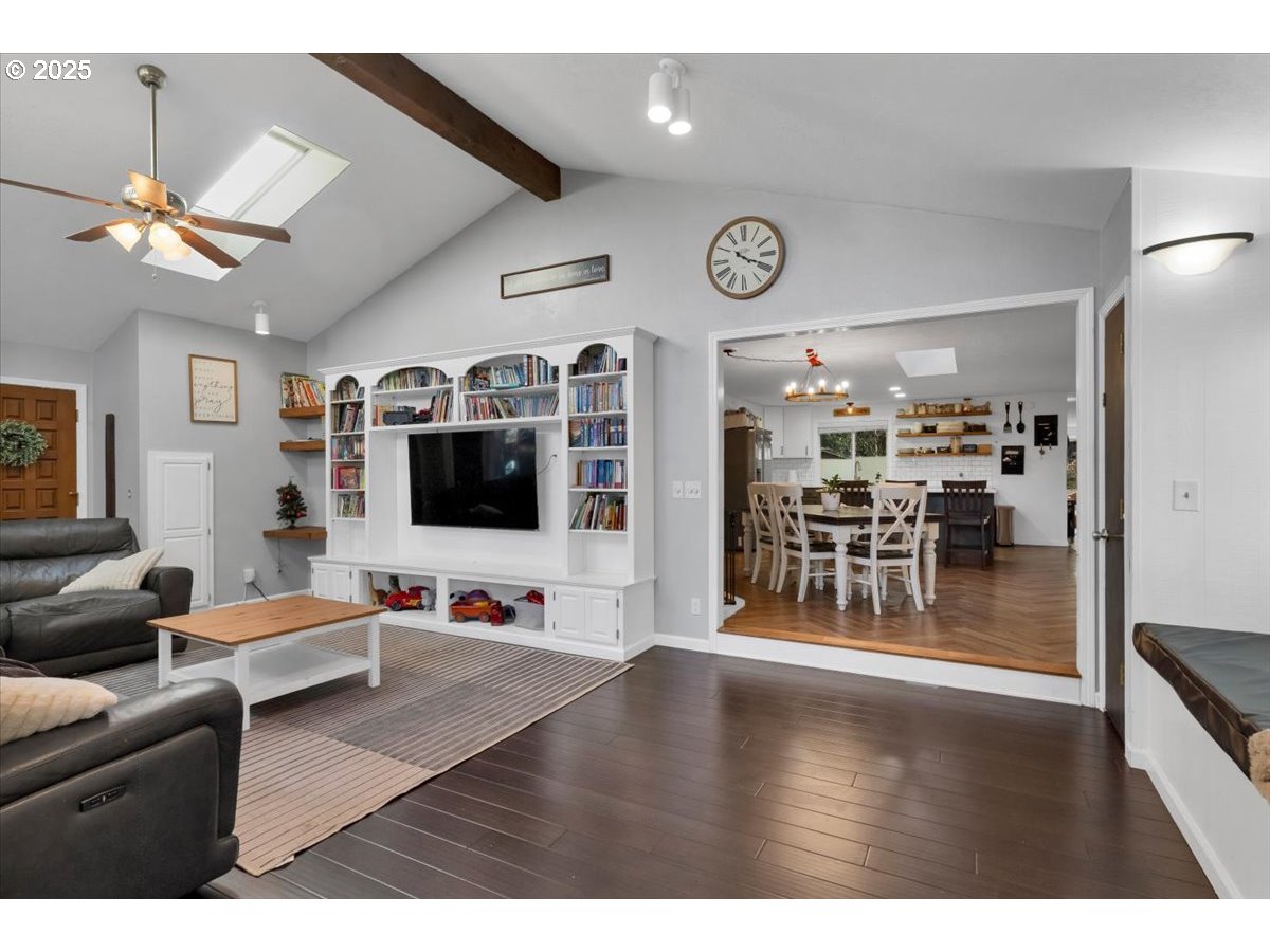 1855 Pilgrim Street Southeast Salem, OR 97302 - Photo 21 of 48 a living room with furniture and a flat screen tv