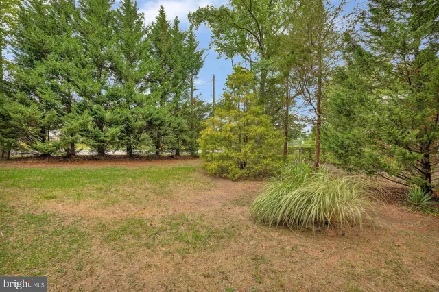 $365,000 | 18408 Indian Head Highway, Accokeek, MD 20607