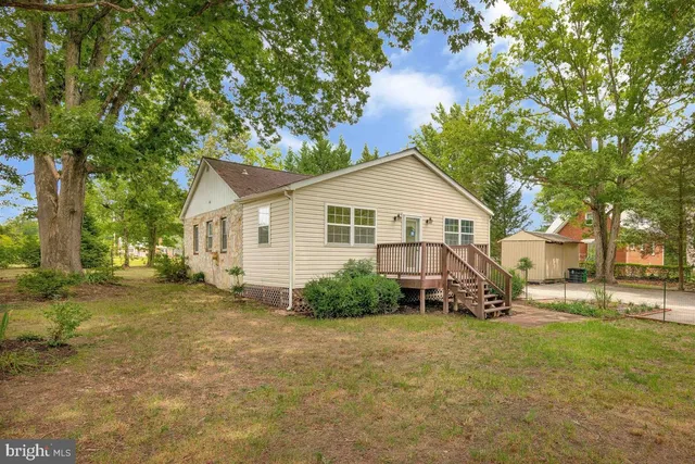 $365,000 | 18408 Indian Head Highway, Accokeek, MD 20607