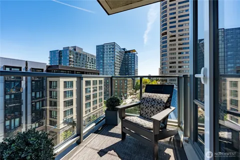 $625,000 | 1321 Seneca Street, Unit 703, Seattle, WA 98101