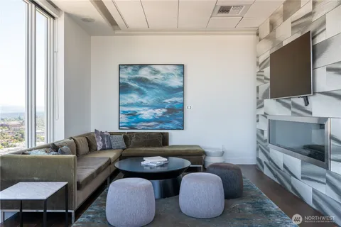 $625,000 | 1321 Seneca Street, Unit 703, Seattle, WA 98101