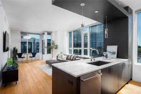 $625,000 | 1321 Seneca Street, Unit 703, Seattle, WA 98101