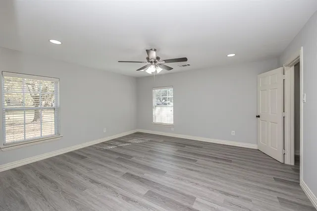 $1,695 | 9910 Dalrock Road, Rowlett, TX 75089