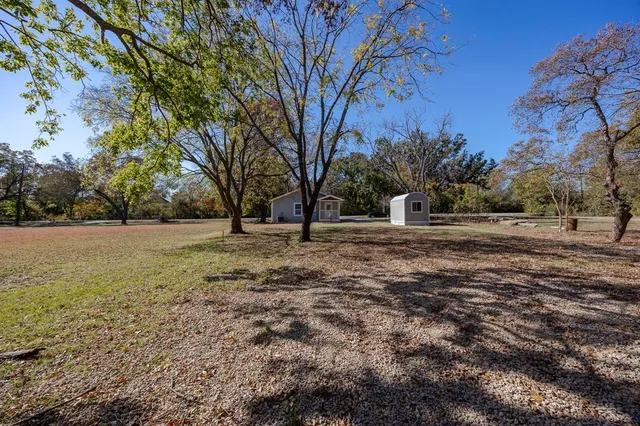 $1,695 | 9910 Dalrock Road, Rowlett, TX 75089