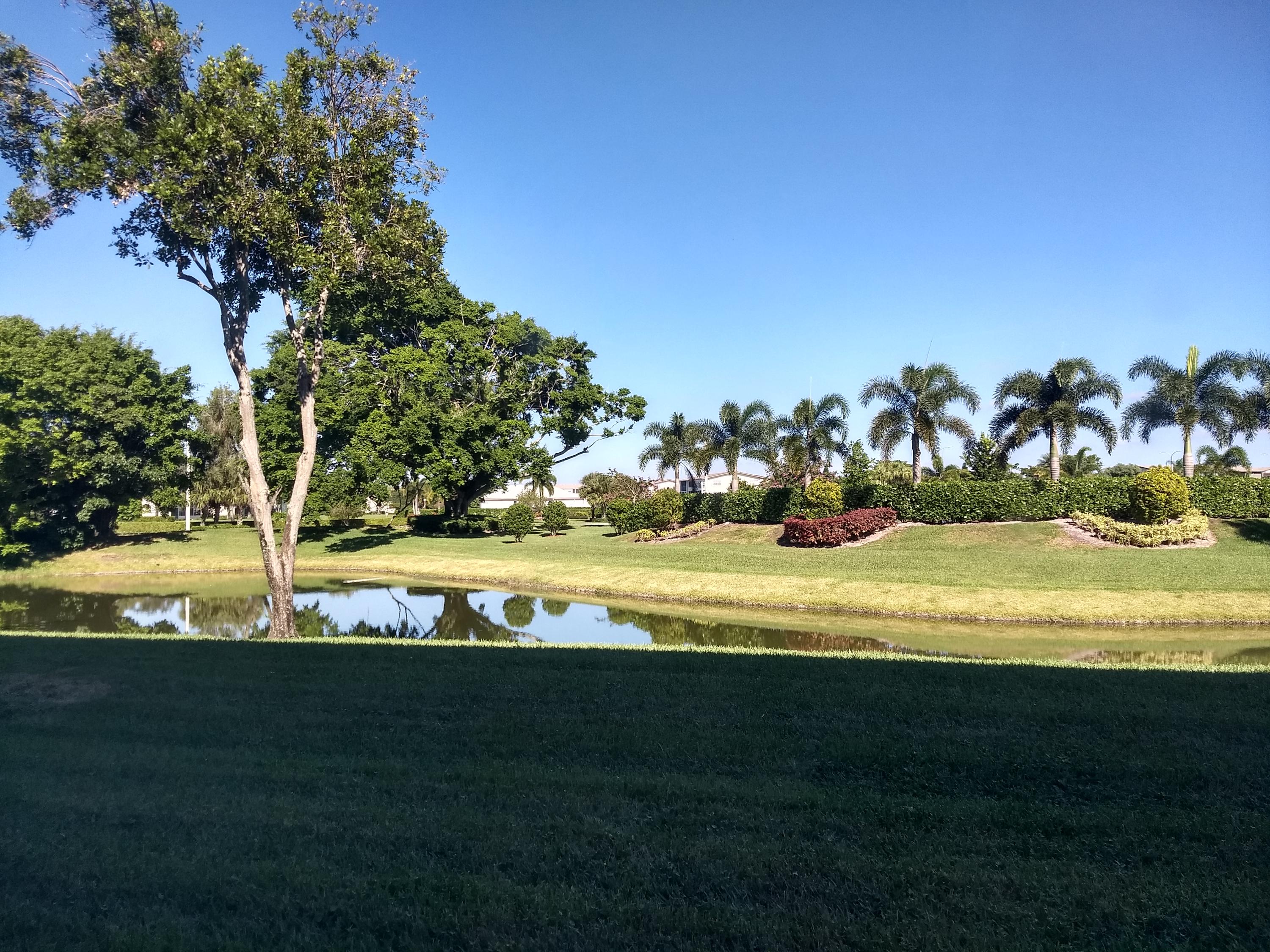 1042 Rexford Drive, Unit 1042 Boca Raton, FL 33434 - Photo 17 of 17 patio view