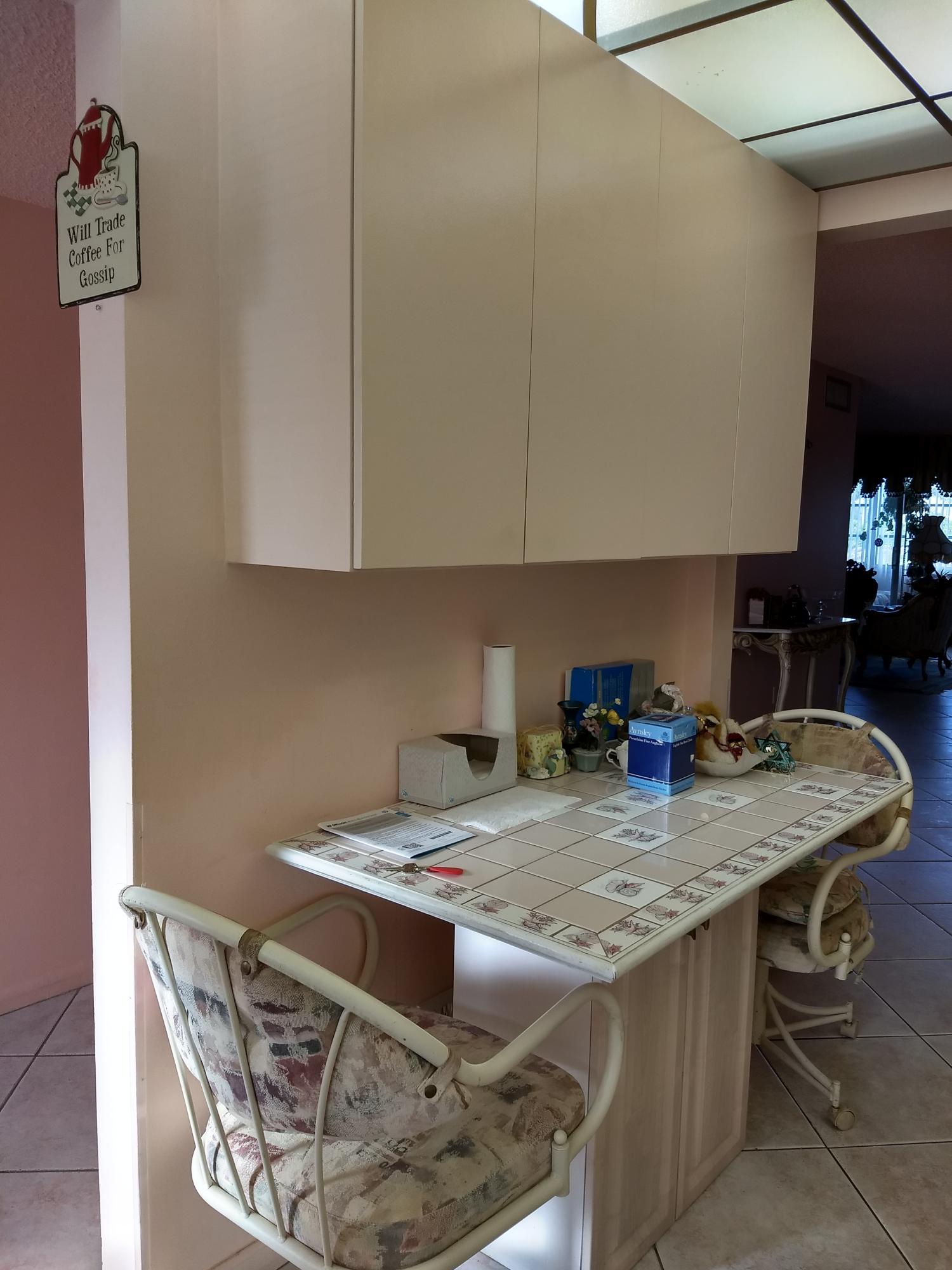 1042 Rexford Drive, Unit 1042 Boca Raton, FL 33434 - Photo 8 of 17 Eat-in Kitchen