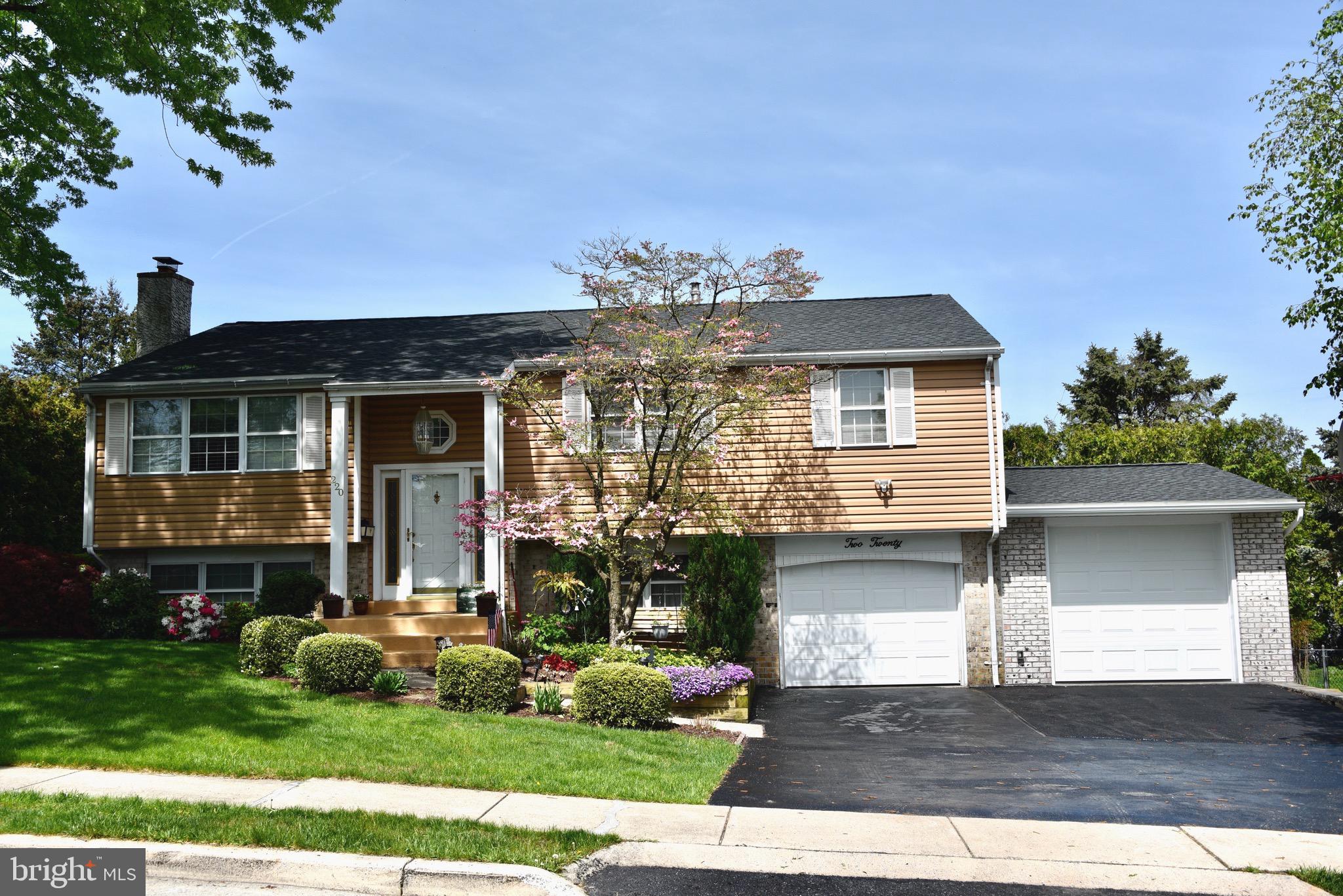 220 Spohn Road Reading, PA 19608 - Photo 1 of 46