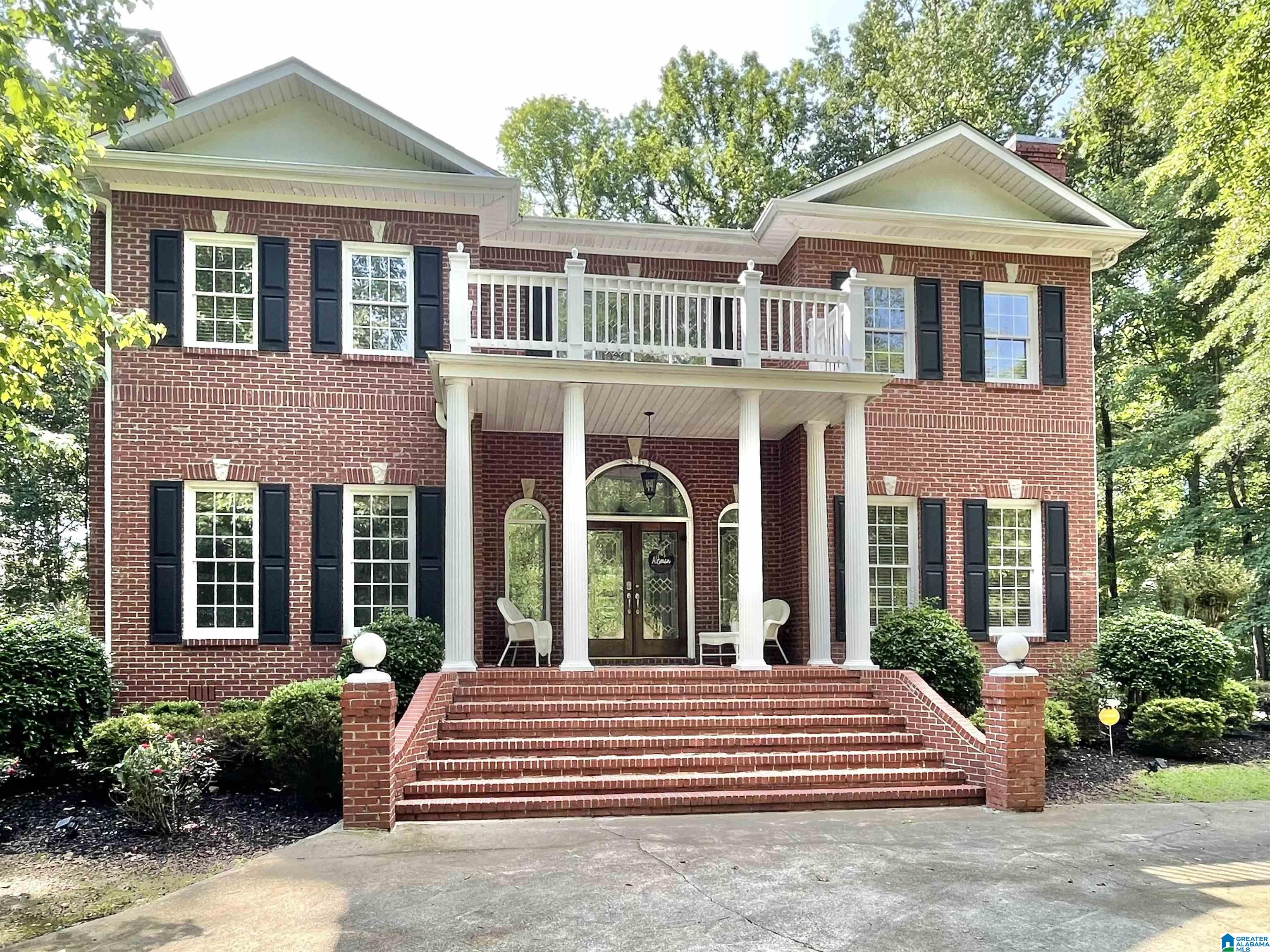 117 Hunset Mill Lane Pelham, AL 35124 - Photo 2 of 59