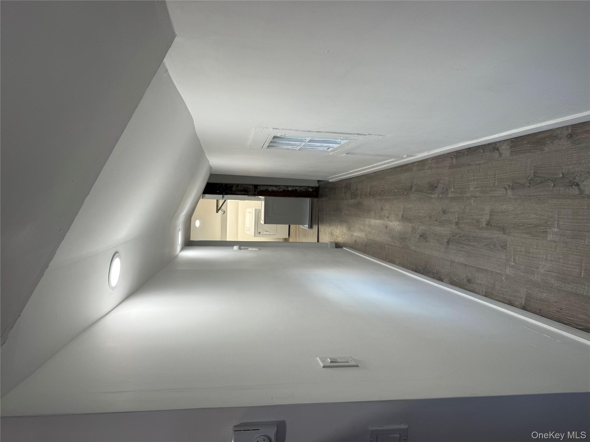 619 Salt Point Turnpike Poughkeepsie, NY 12601 - Photo 5 of 14 a view of a hallway with a white walls