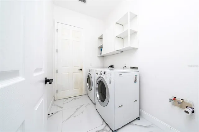 $699,900 | 16138 Bristol Lake Circle, Orlando, FL 32828