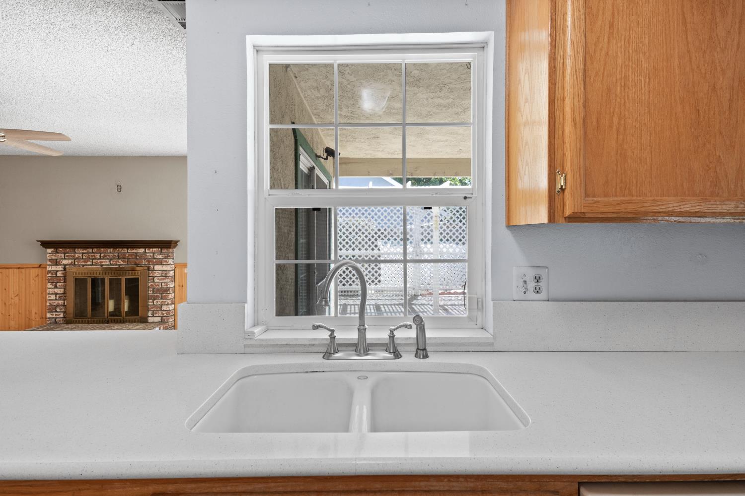 986 Pebble Way Manteca, CA 95336 - Photo 15 of 42