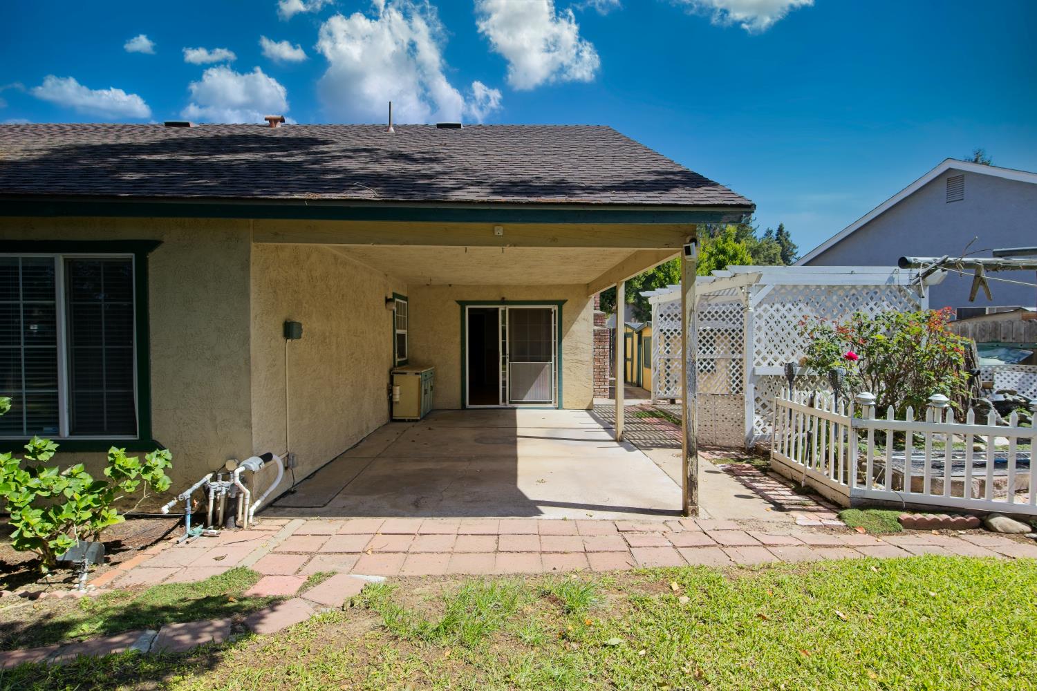 986 Pebble Way Manteca, CA 95336 - Photo 33 of 42