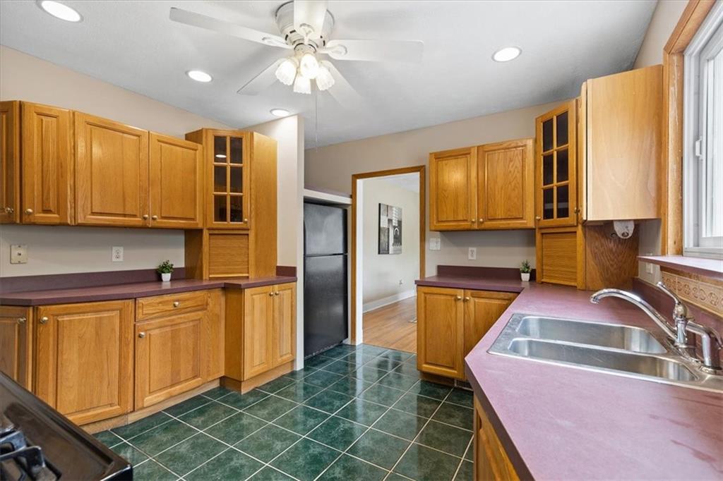 61 Spring Street Pittsburgh, PA 15223 - Photo 11 of 32 Gallery Image 11