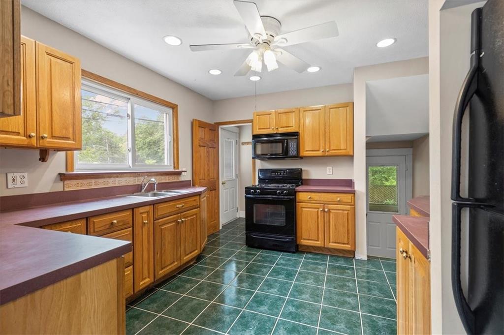 61 Spring Street Pittsburgh, PA 15223 - Photo 9 of 32 Gallery Image 9