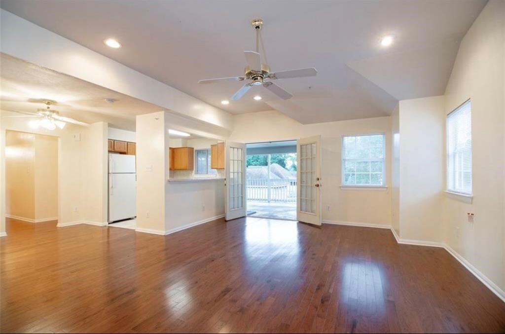 1255 Lovett Street, Unit 1255 Tomball, TX 77375 - Photo 3 of 13