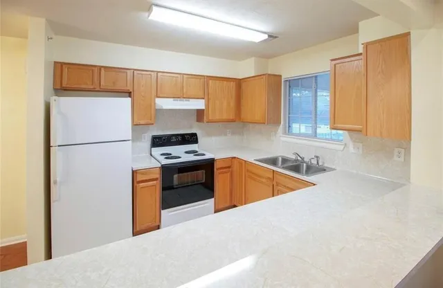 $1,775 | 1255 Lovett Street, Unit 1255, Tomball, TX 77375