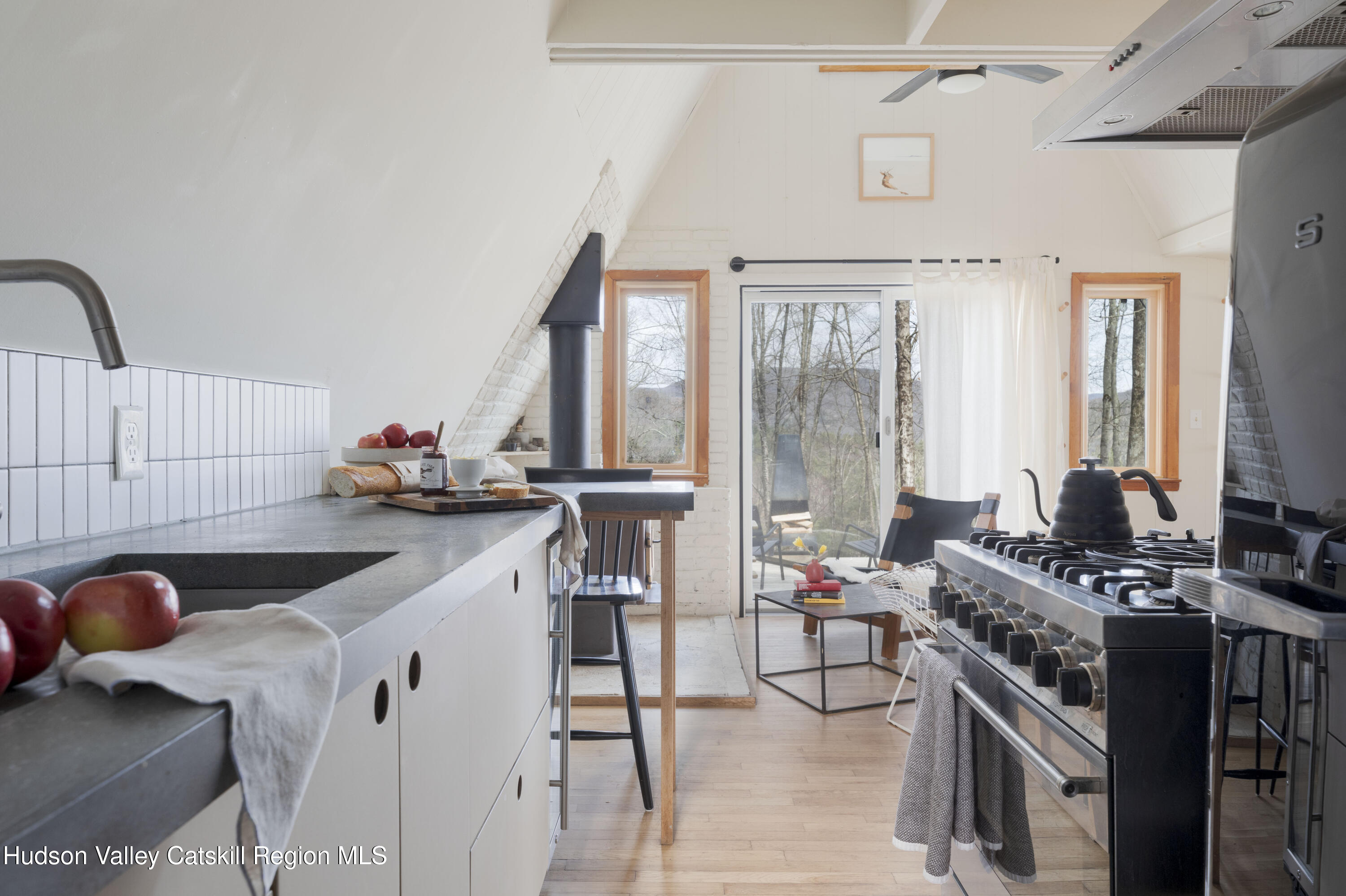 44 Smith Lane Grahamsville, NY 12740 - Photo 14 of 34 a very nice looking room with a large window
