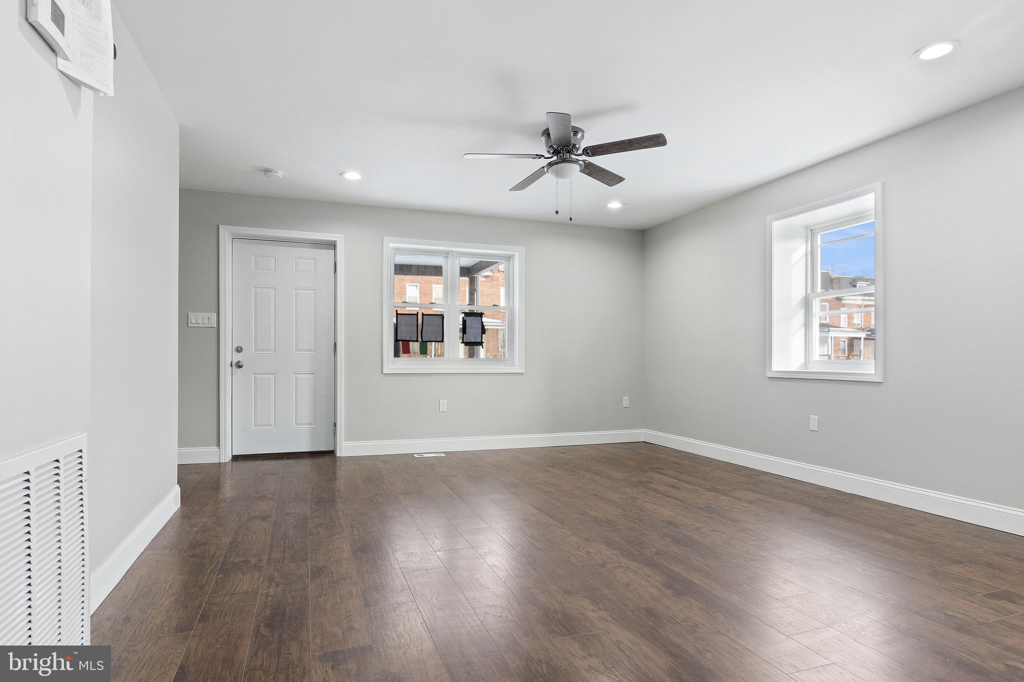 2643 Oswego Avenue Baltimore, MD 21215 - Photo 9 of 33