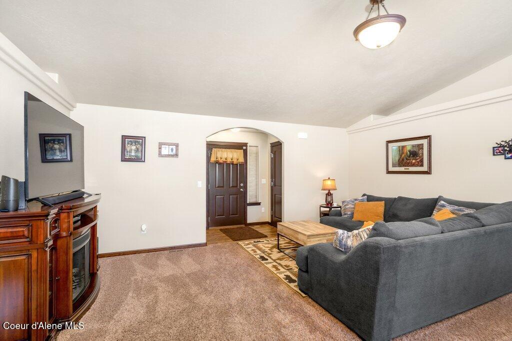 13255 North Reward Loop Rathdrum, ID 83858 - Photo 3 of 28 Living area showing entry