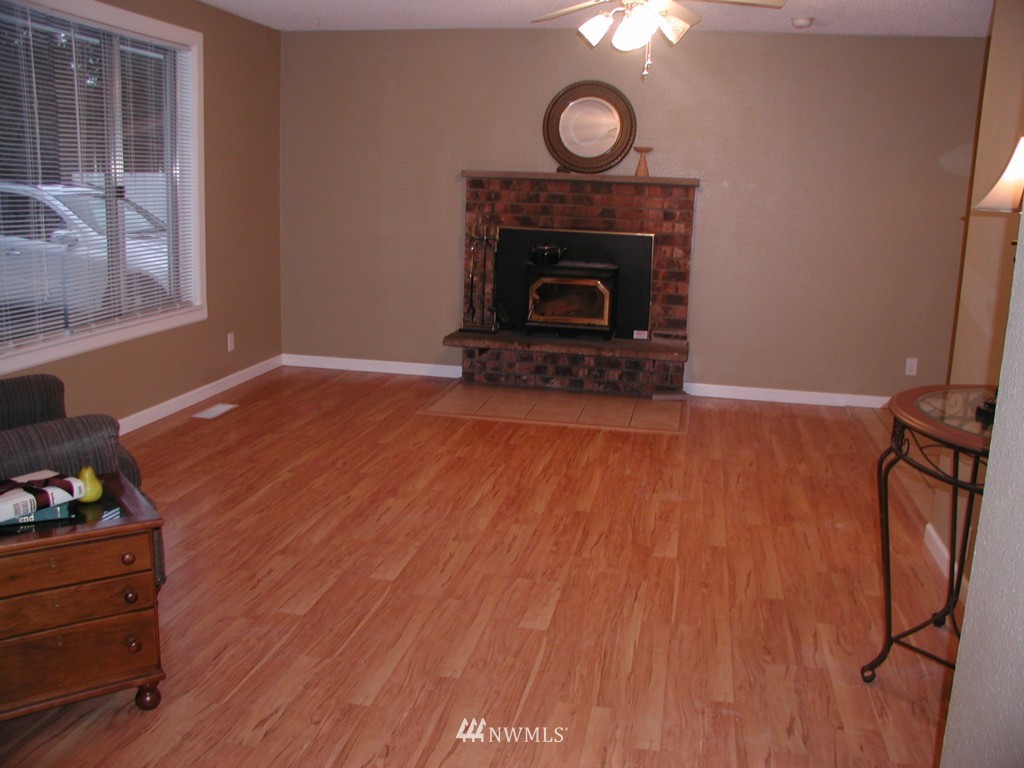 26773 Northwest Lofall Road Poulsbo, WA 98370 - Photo 6 of 17 Gallery Image 6