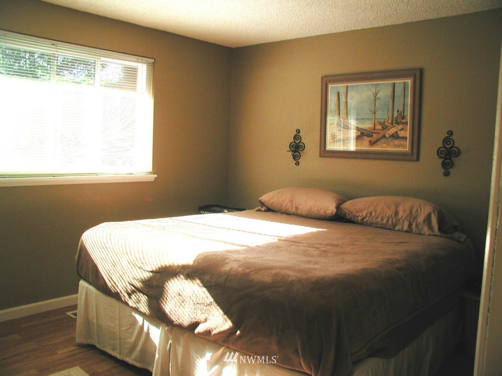 26773 Northwest Lofall Road Poulsbo, WA 98370 - Photo 8 of 17 Gallery Image 8