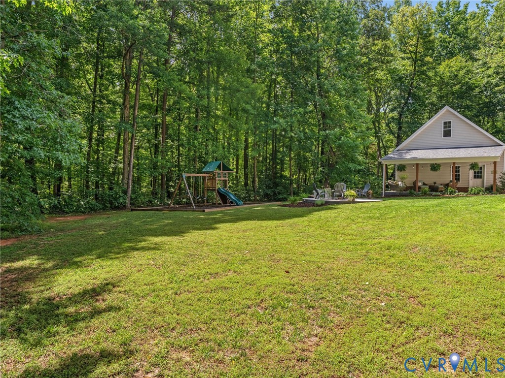 4308 A Three Bridge Road Powhatan, VA 23139 - Photo 7 of 62