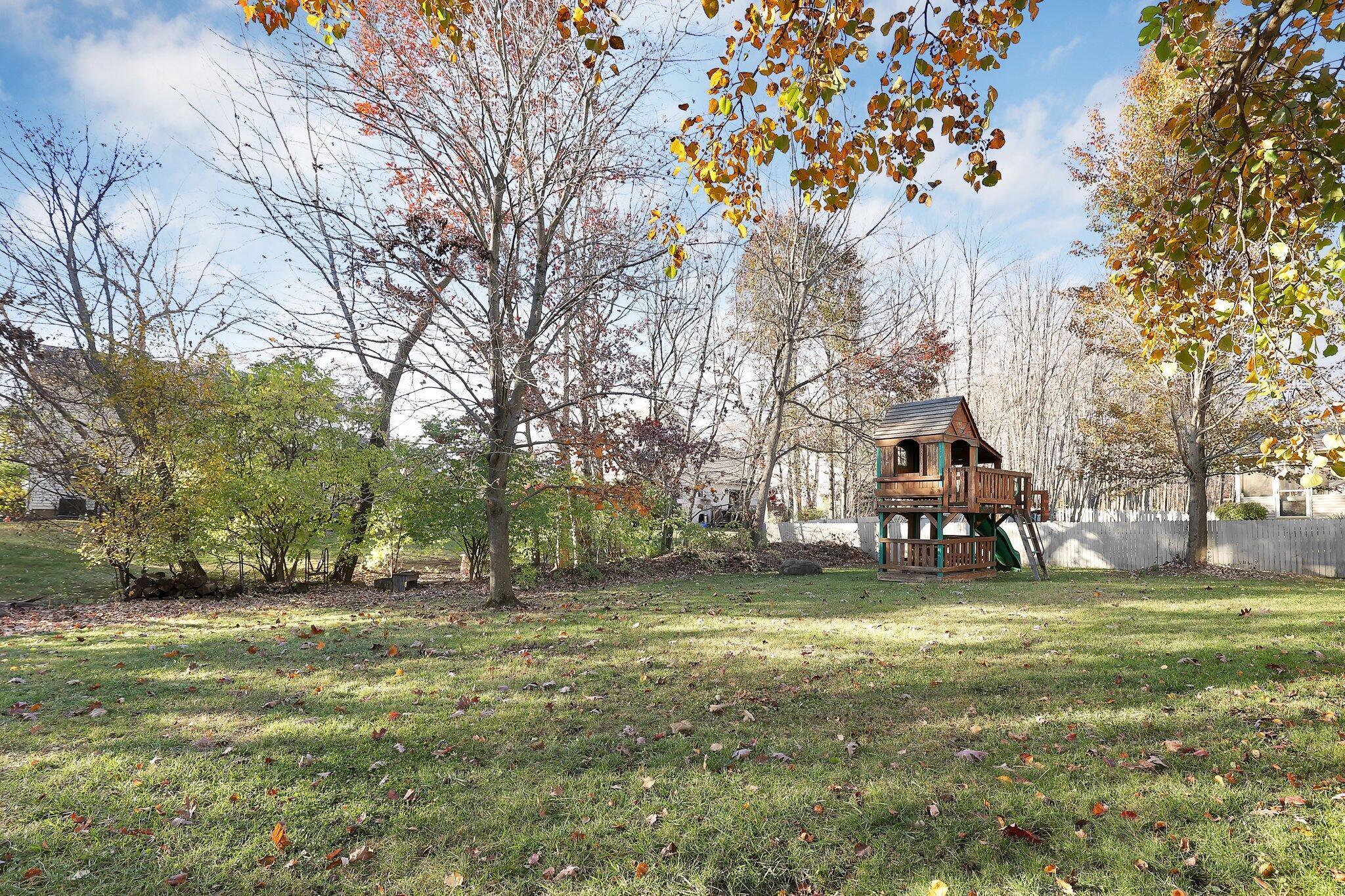 1189 Rice Avenue Columbus, OH 43230 - Photo 35 of 44 35-web-or-mls-1189-rice-ave