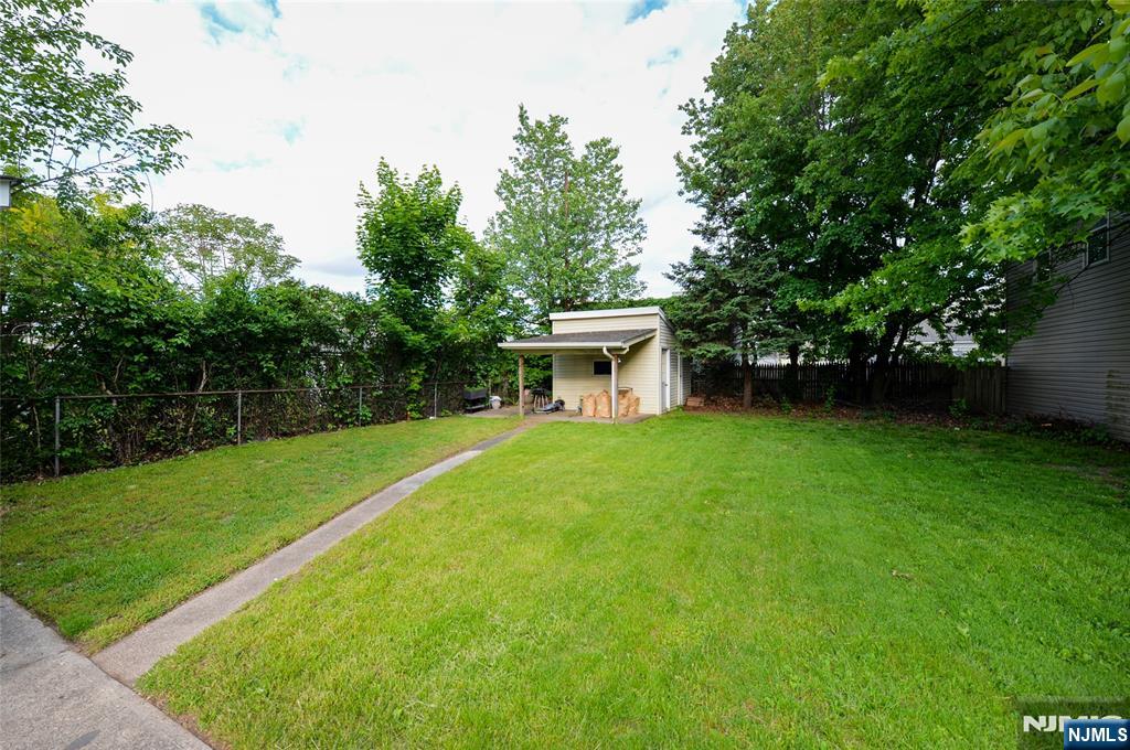 6 May Street Wallington, NJ 07057 - Photo 16 of 17
