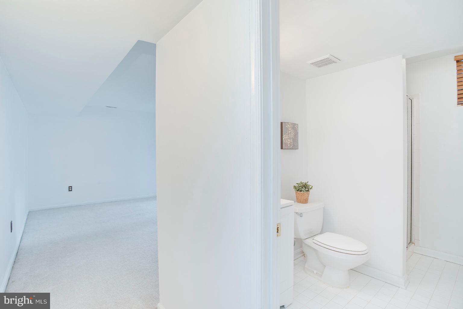 1029 St Albans Road Baltimore, MD 21239 - Photo 29 of 40