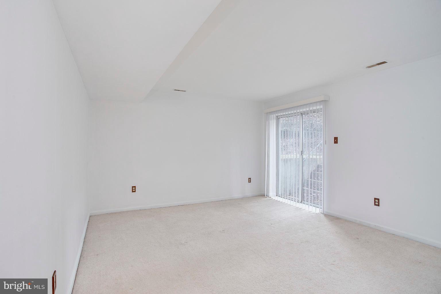 1029 St Albans Road Baltimore, MD 21239 - Photo 31 of 40