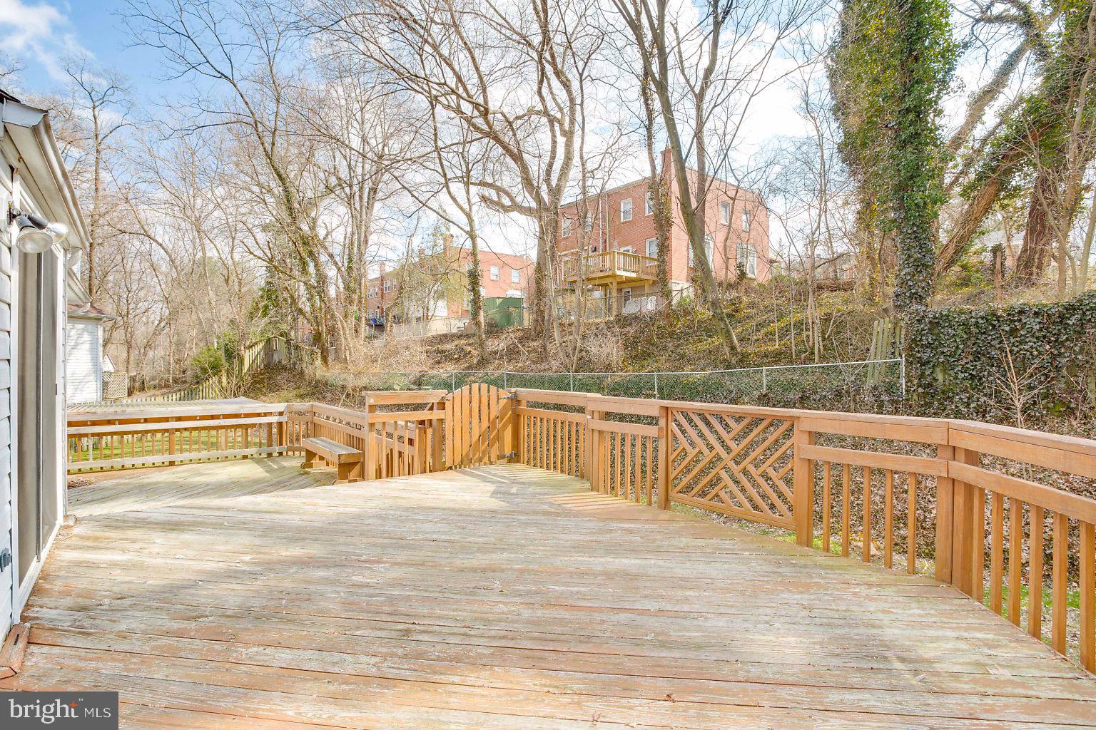 1029 St Albans Road Baltimore, MD 21239 - Photo 35 of 40
