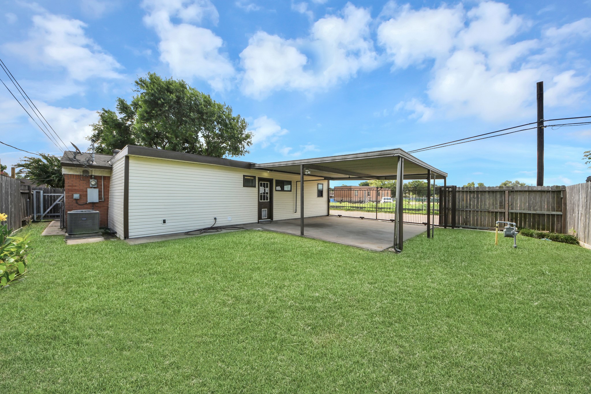 2212 Raspberry Lane Pasadena, TX 77502 - Photo 45 of 49