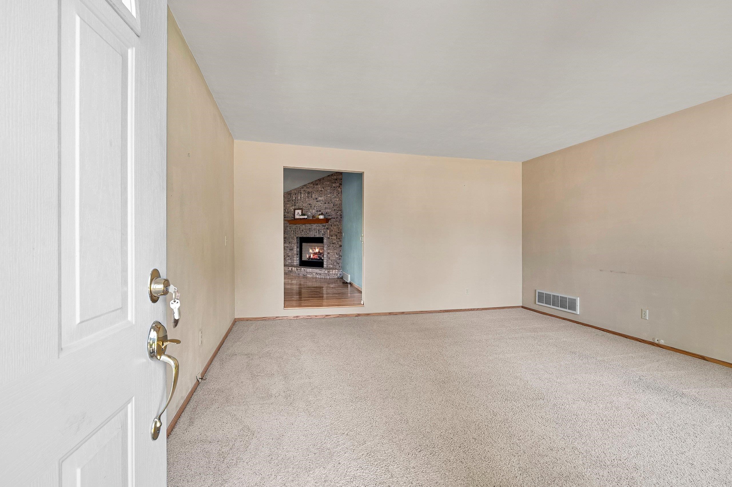 1001 South Arlington Street Appleton, WI 54915 - Photo 7 of 61