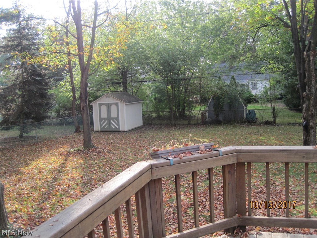 1268 Ford Road Lyndhurst, OH 44124 - Photo 20 of 22 Large Backyard