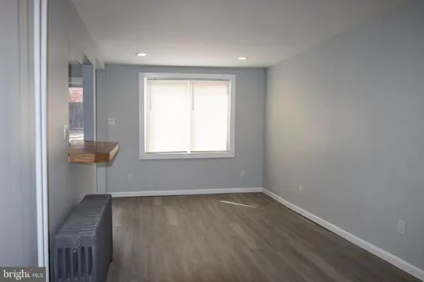 $1,400 | 321 North 3rd Street, Pottsville, PA 17901