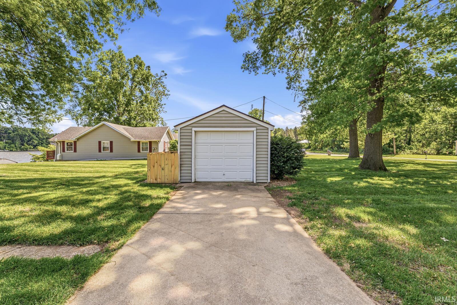 10287 Vistula Road Osceola, IN 46561 - Photo 41 of 44