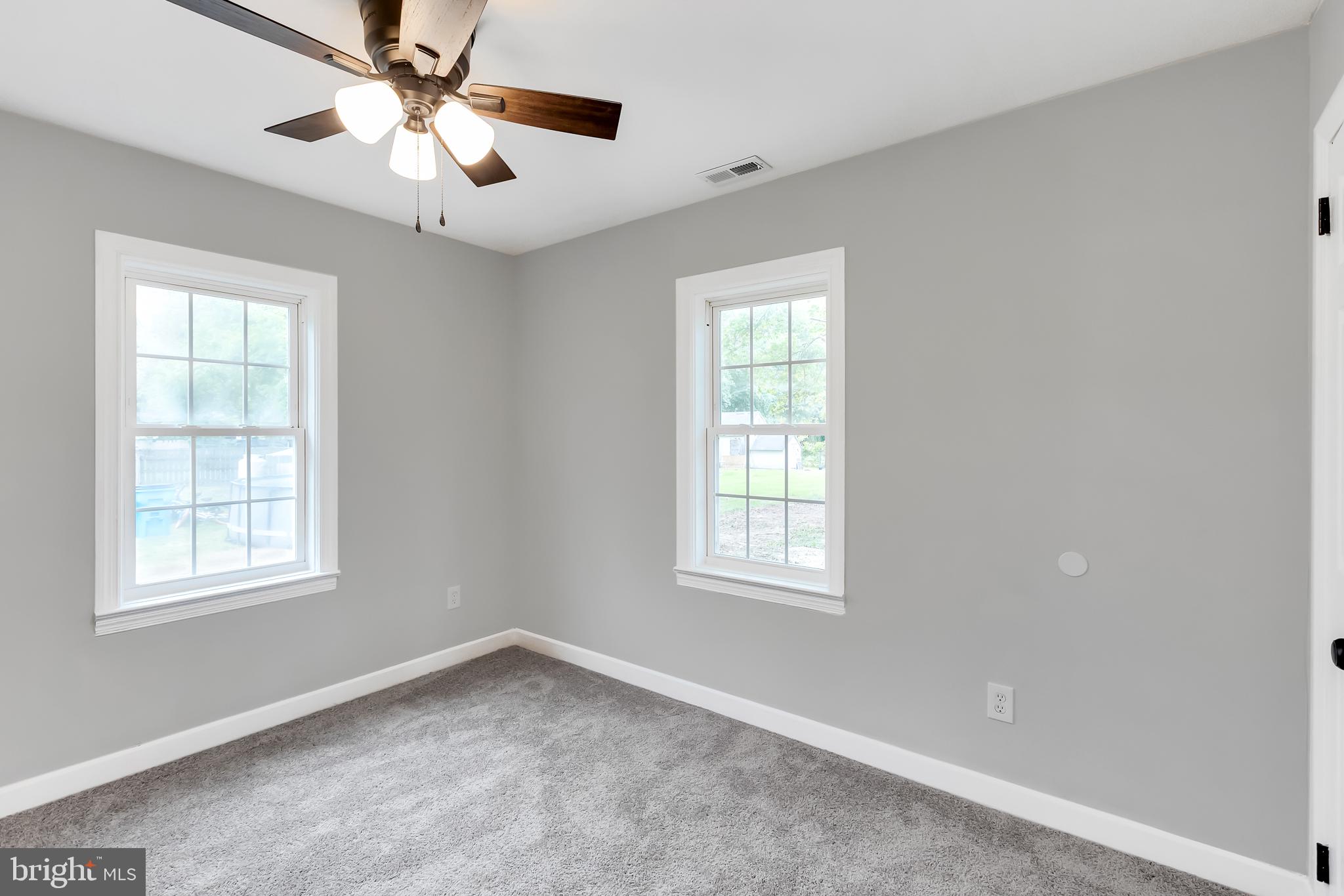 30536 Bennett Road Salisbury, MD 21804 - Photo 14 of 27 Bright and airy room with charm.