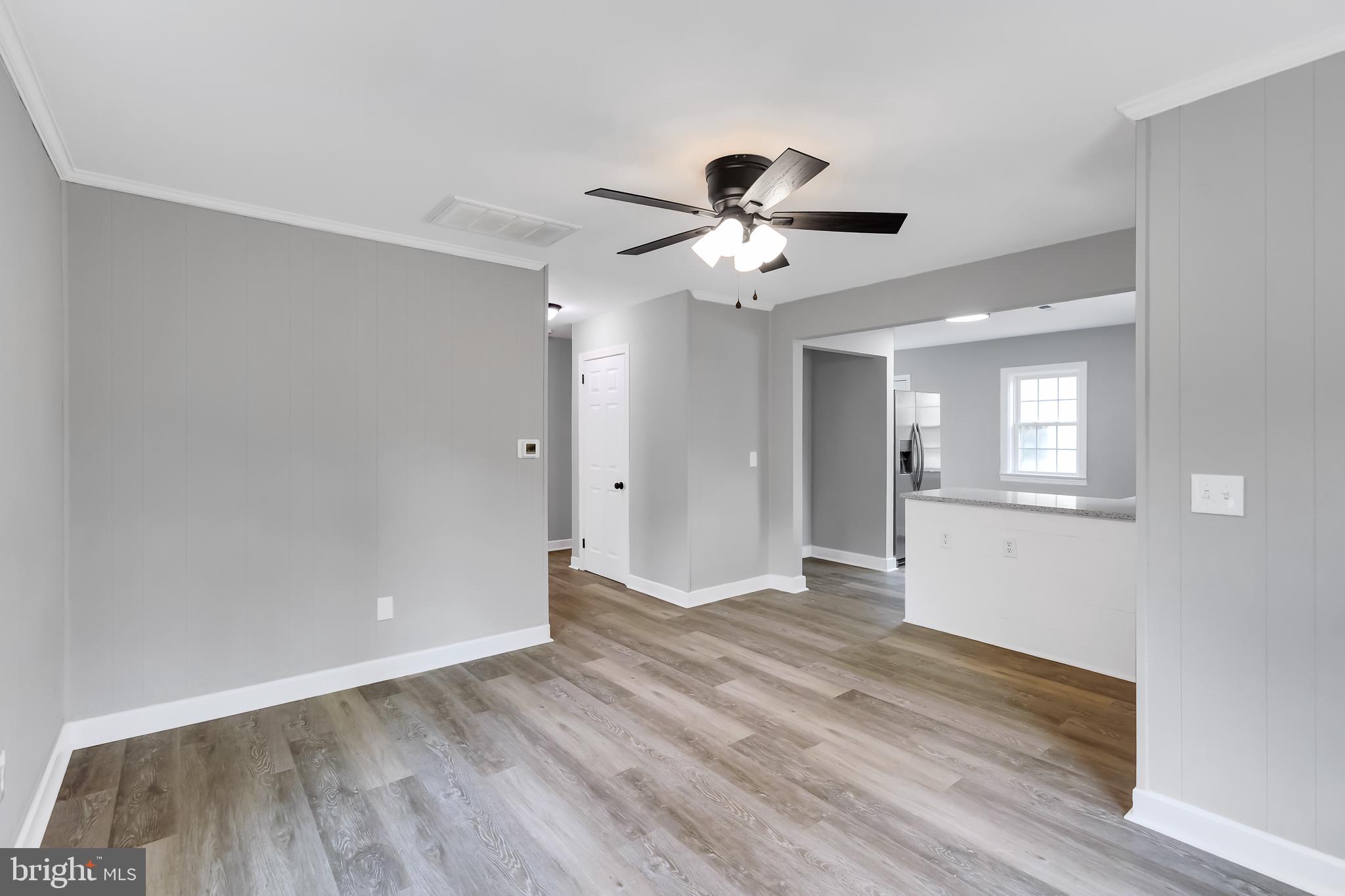 30536 Bennett Road Salisbury, MD 21804 - Photo 4 of 27 Bright and airy open living space.
