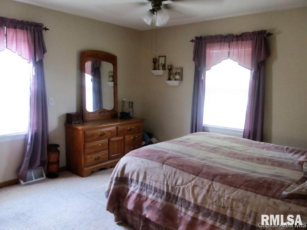 1327 Lincoln Road Monmouth, IL 61462 - Photo 25 of 27 Gallery Image 25