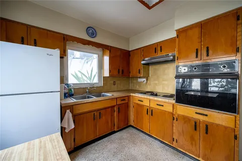 $925,000 | 1425 Corey Way South, South Pasadena, FL 33707