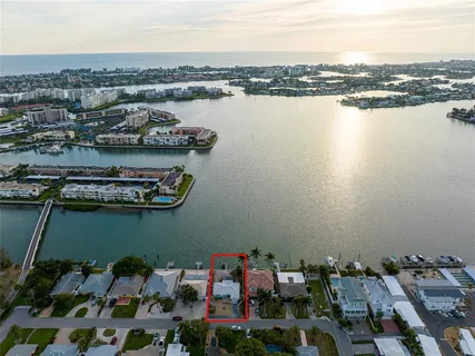 $925,000 | 1425 Corey Way South, South Pasadena, FL 33707