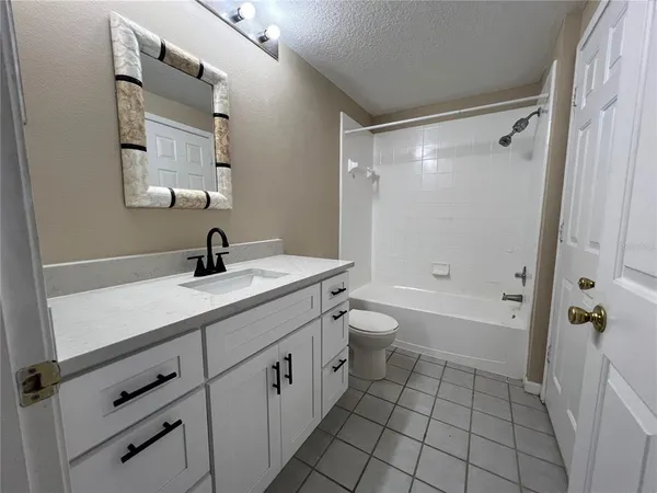 $1,650 | 14353 Fredricksburg Drive, Unit 915, Orlando, FL 32837