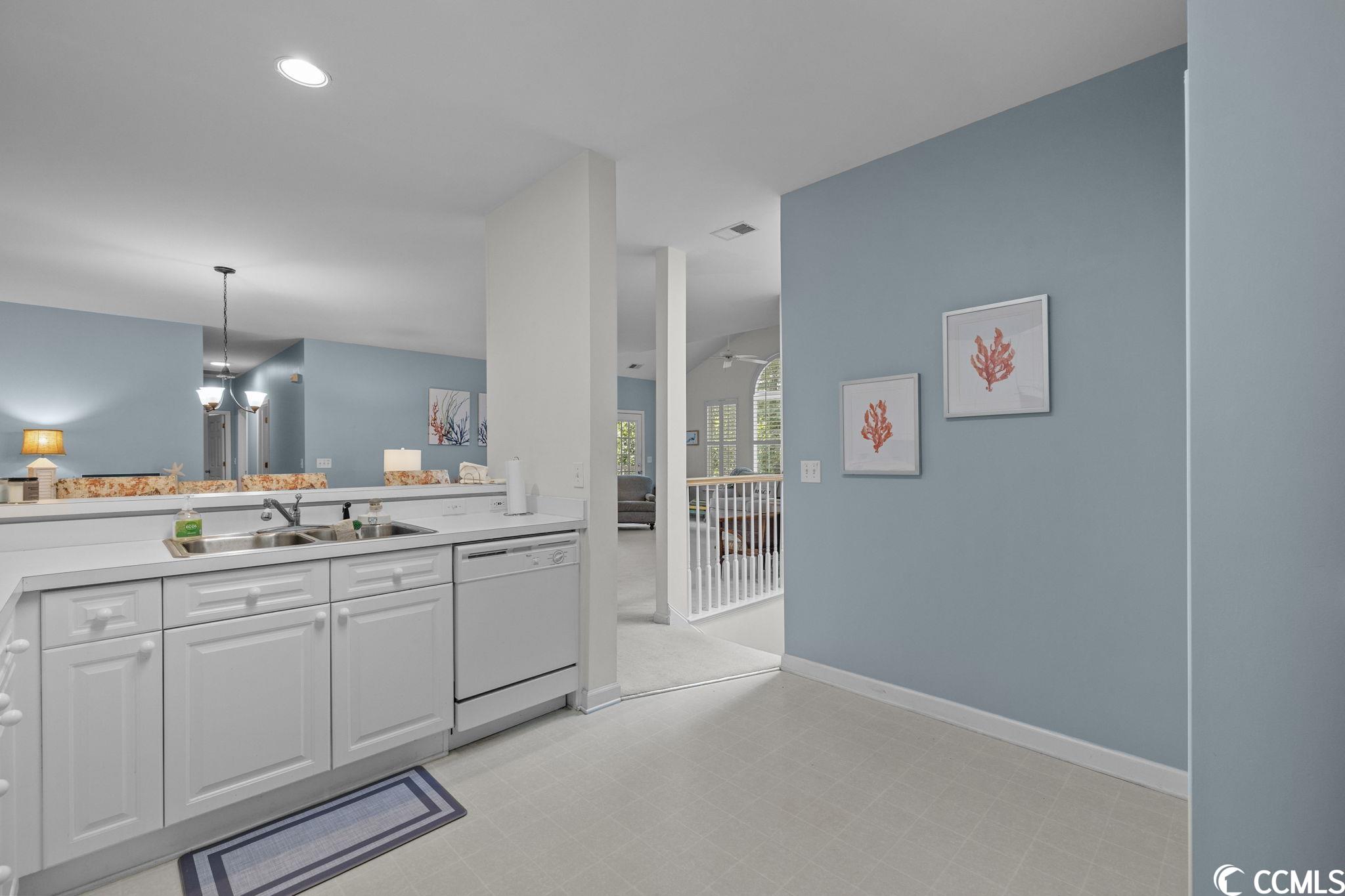 4437 Lady Banks Lane, Unit B2 Murrells Inlet, SC 29576 - Photo 5 of 40