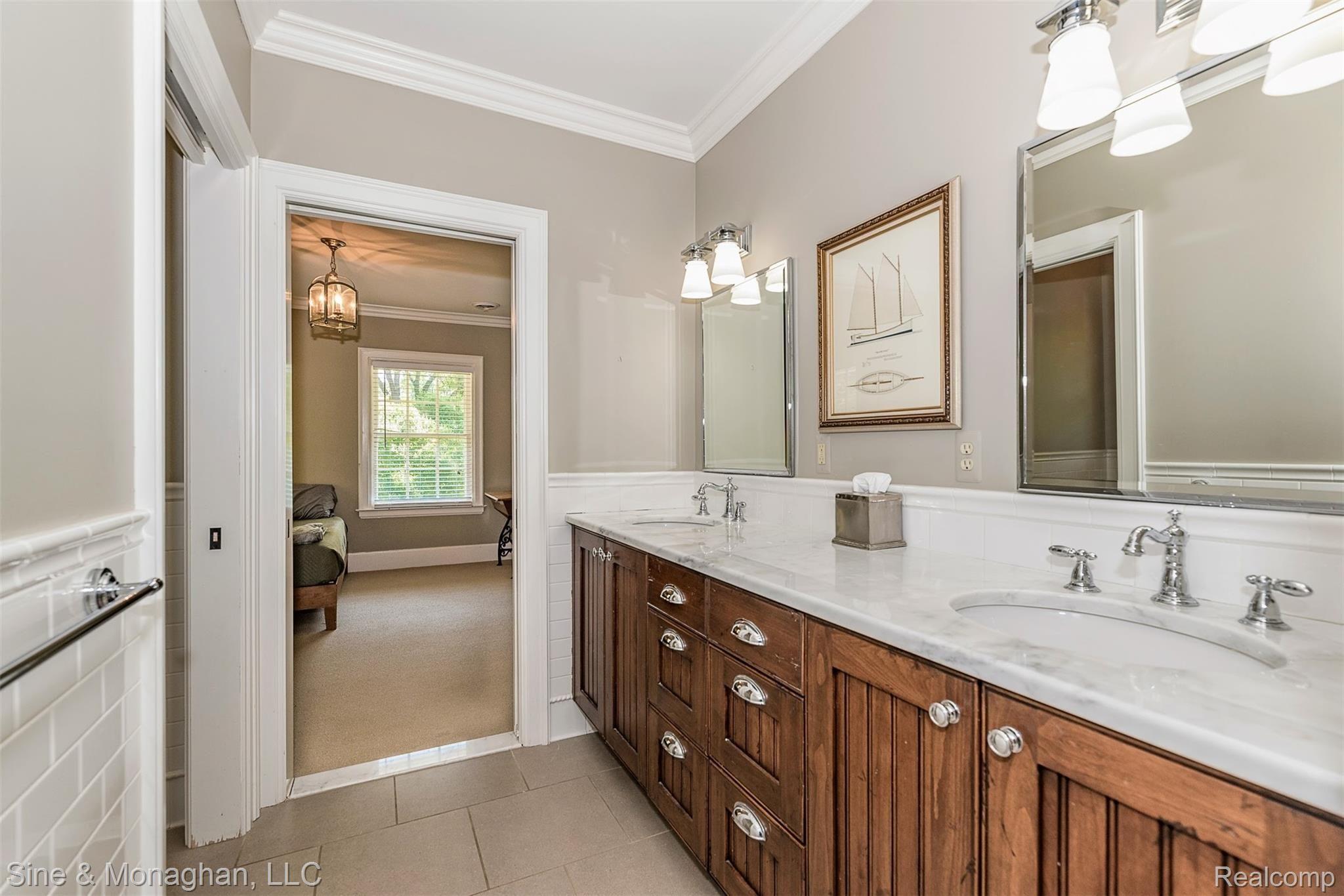 501 Washington Road Grosse Pointe, MI 48230 - Photo 38 of 55 DSC_4578.jpg
