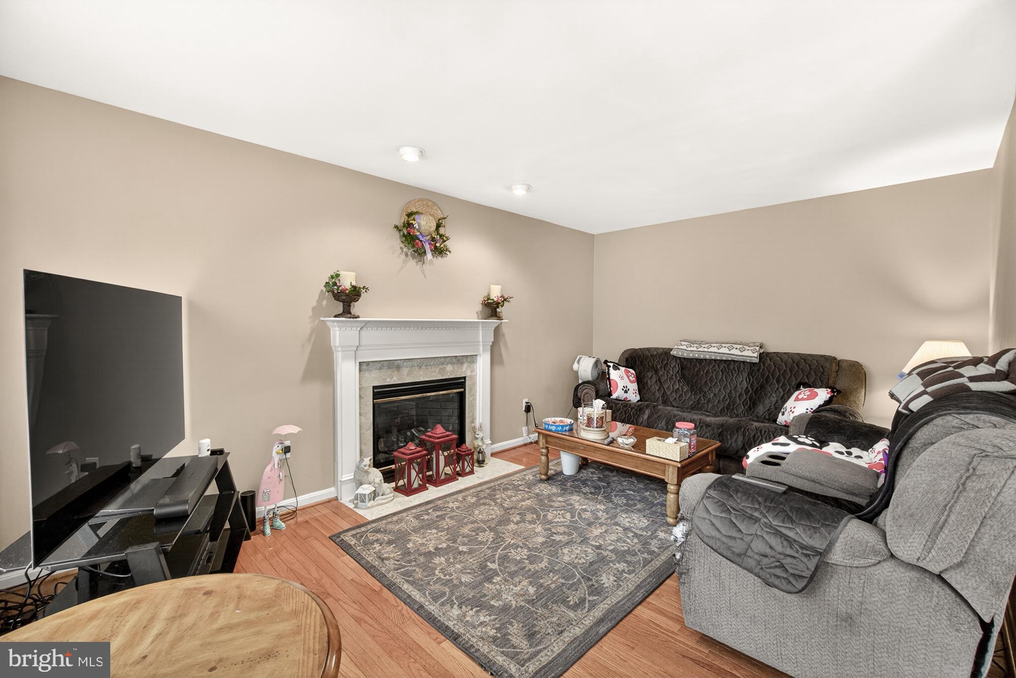 2094 East Greenleaf Drive Frederick, MD 21702 - Photo 18 of 38