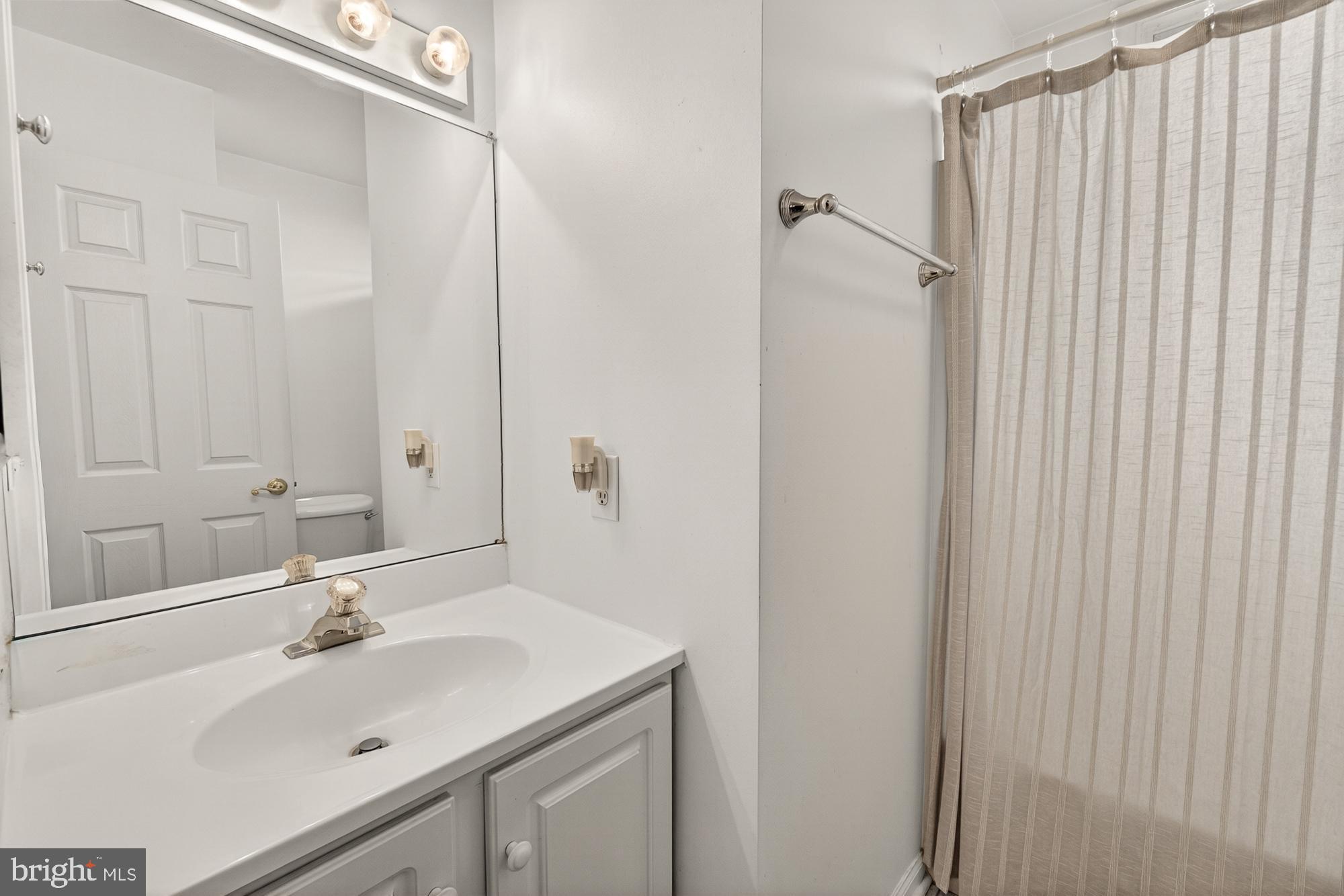 2094 East Greenleaf Drive Frederick, MD 21702 - Photo 21 of 38