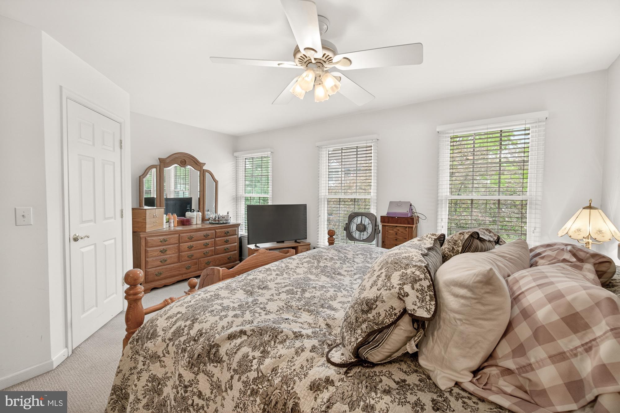 2094 East Greenleaf Drive Frederick, MD 21702 - Photo 24 of 38